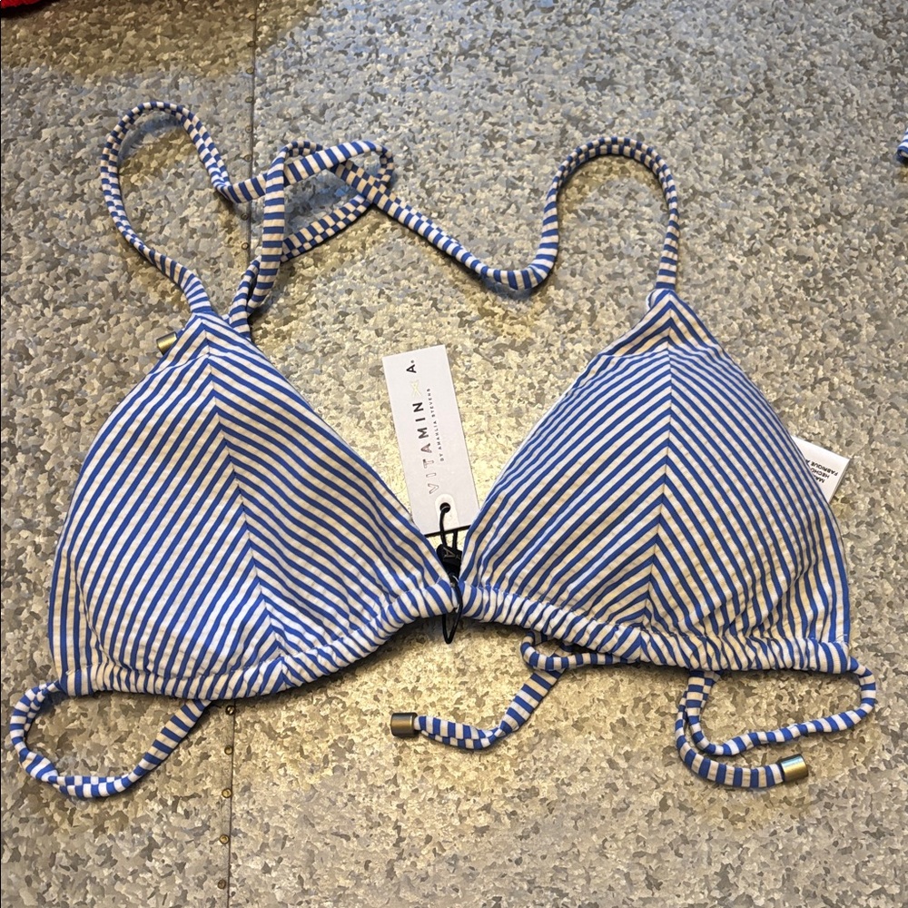 NWT Women’s Vitamin A Blue/White Gingham Size Med Triangle Bikini Top MSRP $90